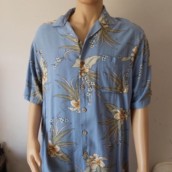 Breakwater Shirt - Picture 2 of 6